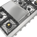 ILVE UHCP48FSS close up on griddle