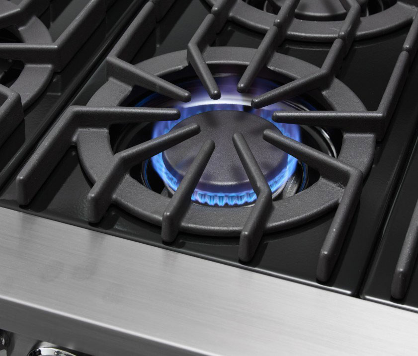 Viking VGIC53626B 5 Series 36 inch Freestanding Gas Range with 6 Open Burners, 5.1 cu. ft. Oven Capacity, VariSimmer, Gourmet-Glo Infrared Broiler