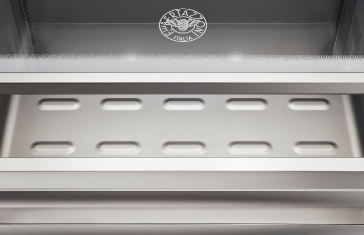 Bertazzoni-REF36BMBIPLT-inside view