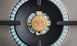 Bertazzoni-PRO366BCFGMXT-burner