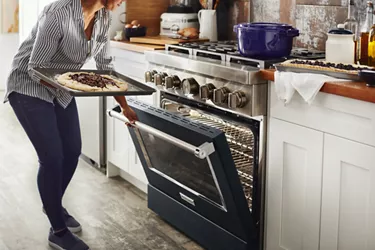 KitchenAid-KFDC506JSS-open view