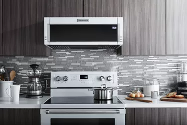 KitchenAid-KMLS311HWH-light setting