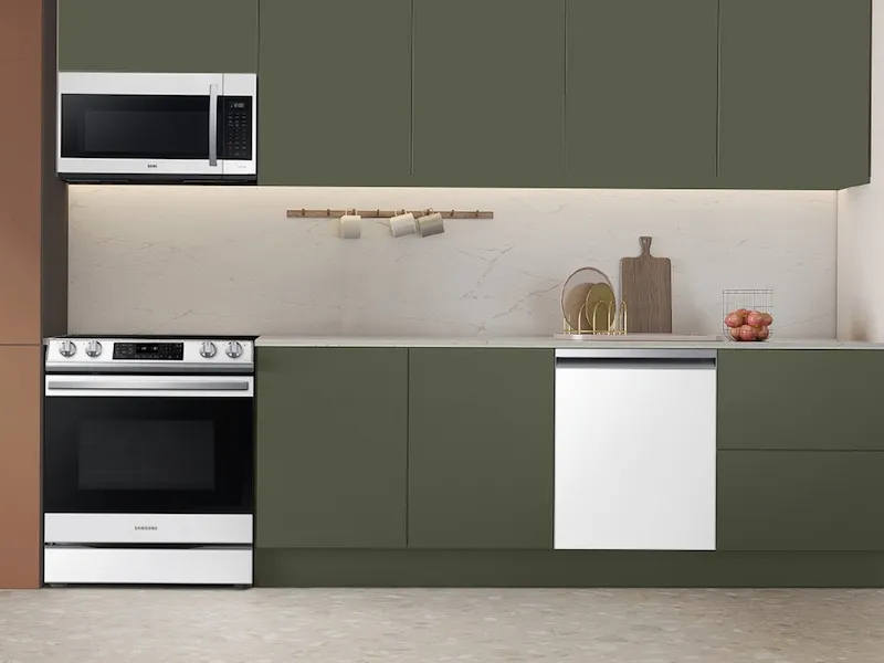 Samsung-DW80CB545012-Lifestyle