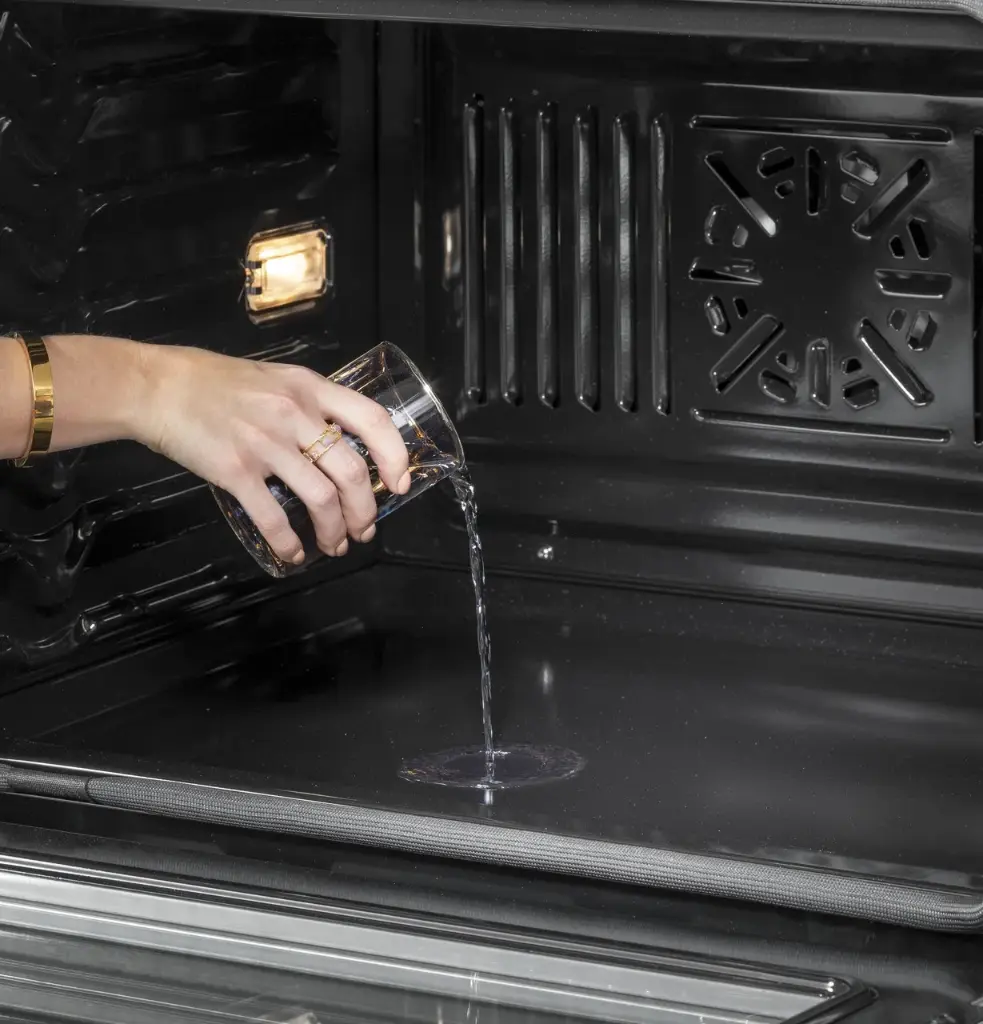 Cafe CTD70DP2NS1 steam clean