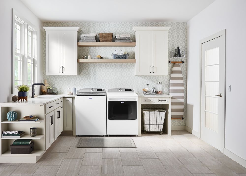 Maytag-MED6230HW-lifestyle