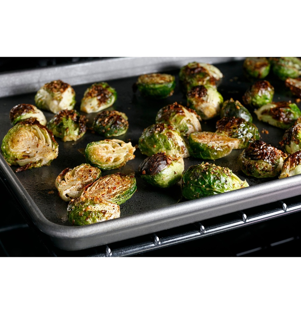 Cafe CGS700P 30 inch Smart Slide-In Gas Range with 6 Burners, 5.6 cu. ft. Capacity, No-Preheat Air Fry and True European Convection