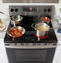 GRF400SVSS cooking view