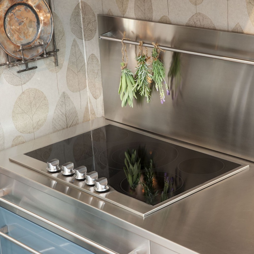 Viking-RVEC3456BSB-Lifestyle