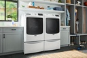 Maytag-MFW7020RW-lifestyle view