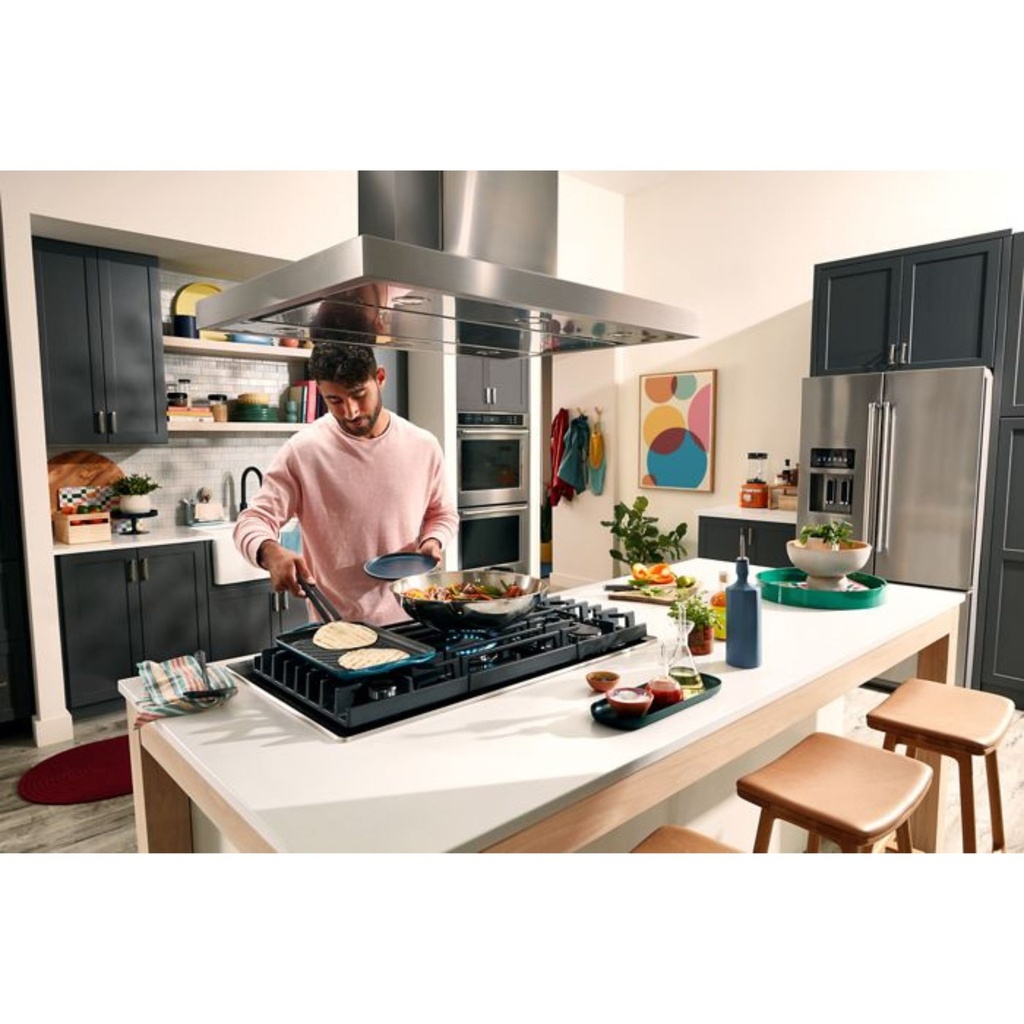 KitchenAid-KCGG536PBL-kitchen view with gas-on-glass cooktop