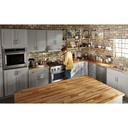 KitchenAid-KFGC500JSS-kitchen view with burner