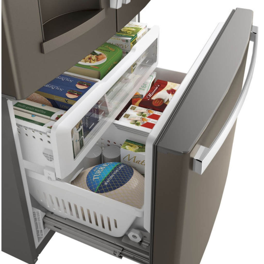 GFE28GMKES two-level freezer storage baskets