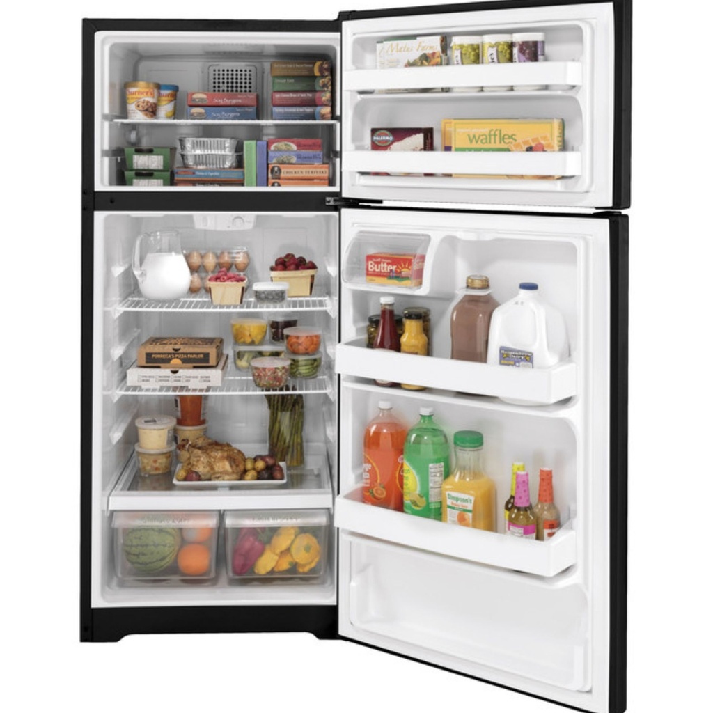 GE-GTS17DTNRBB-Large 12.6 cu. ft. fresh-food capacity