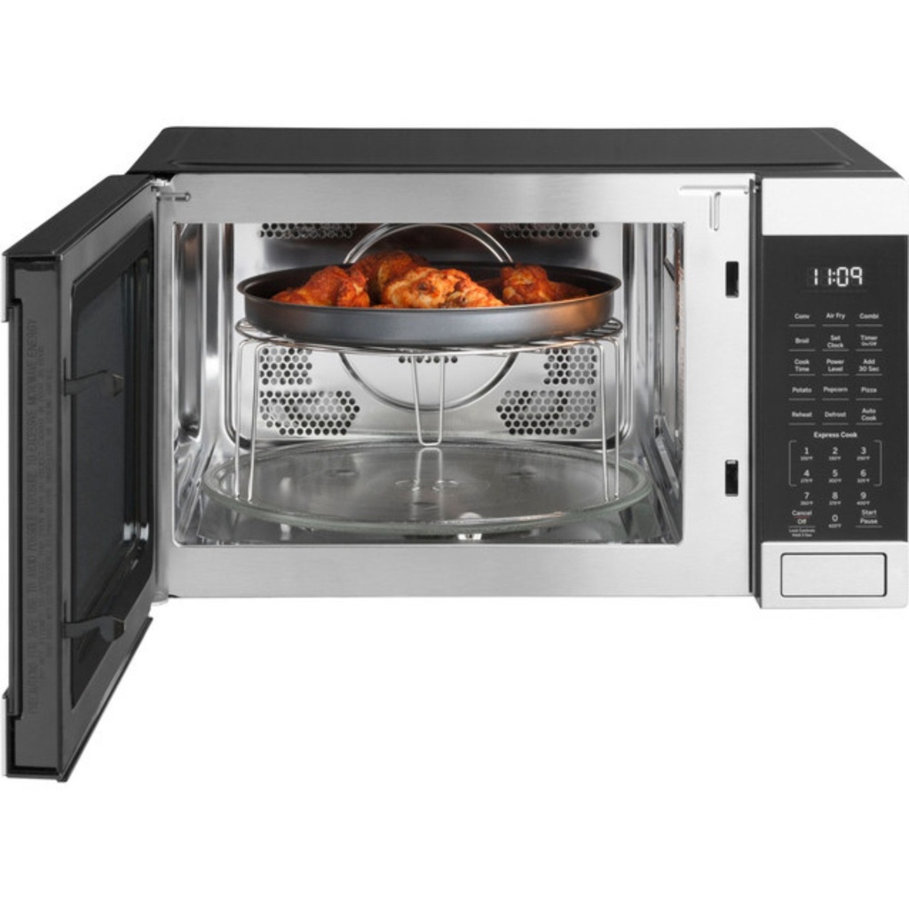 GE-JES1109RRSS-Air-Fried Chicken in a Microwave Oven