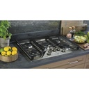GE-PGP7030SLSS-Maximize Your Cooking Space